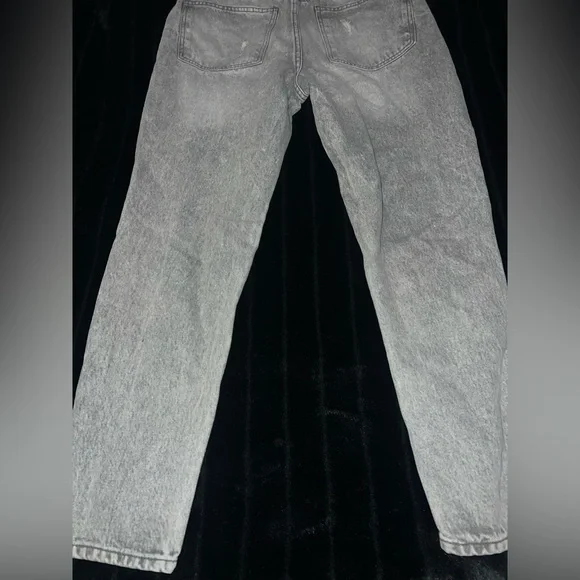 Gray Distressed Jeans - Picture 6 of 6